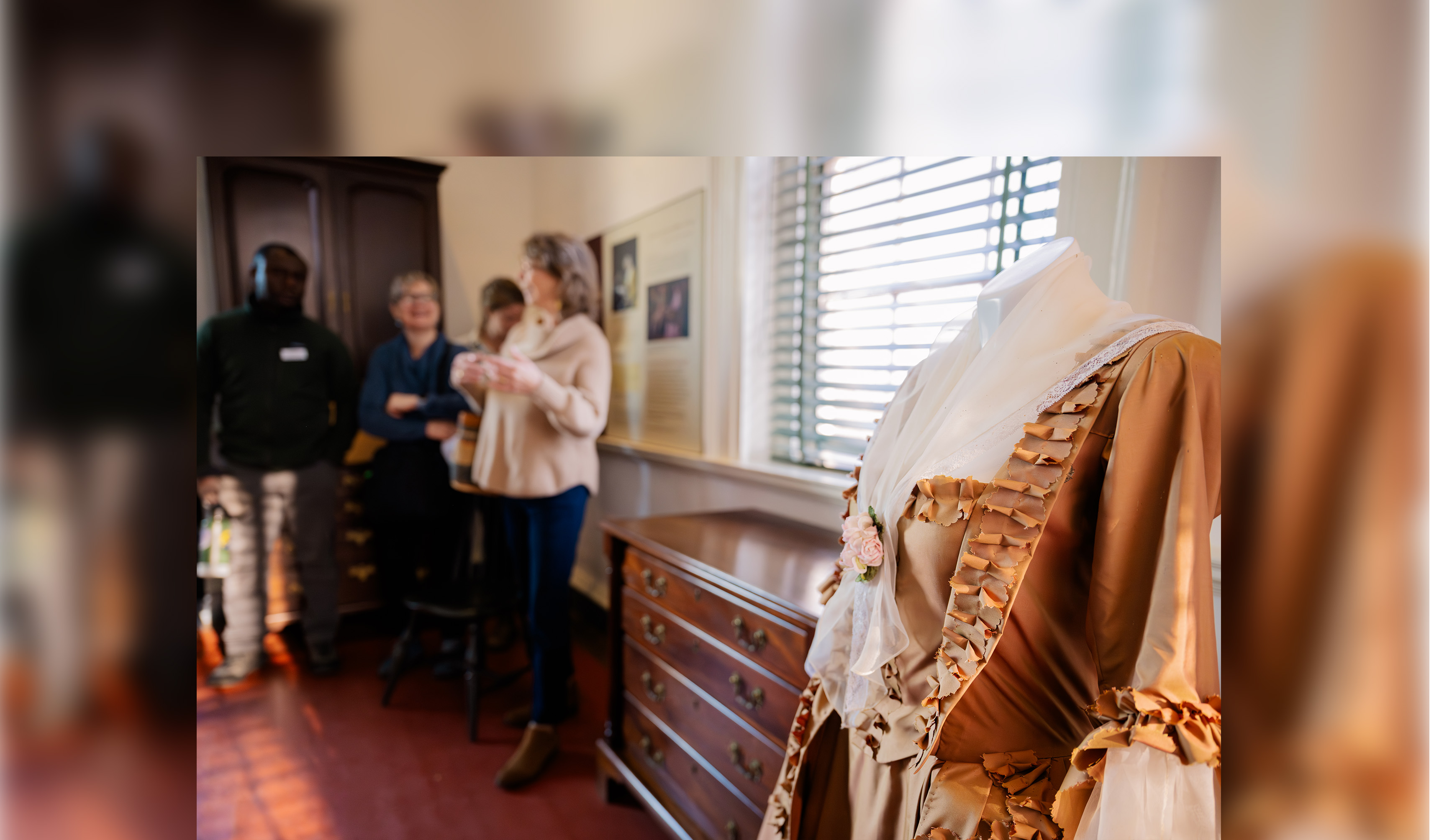 Women at Monticello Tour